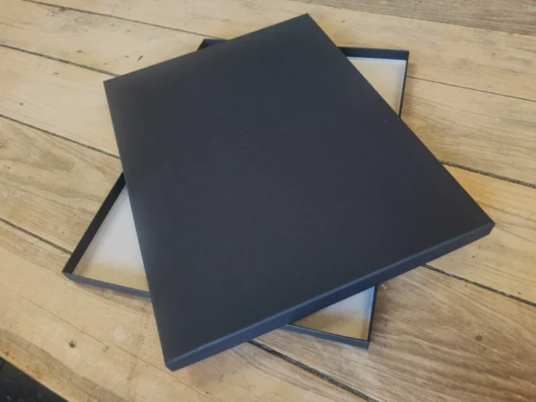 12x16" black photo box